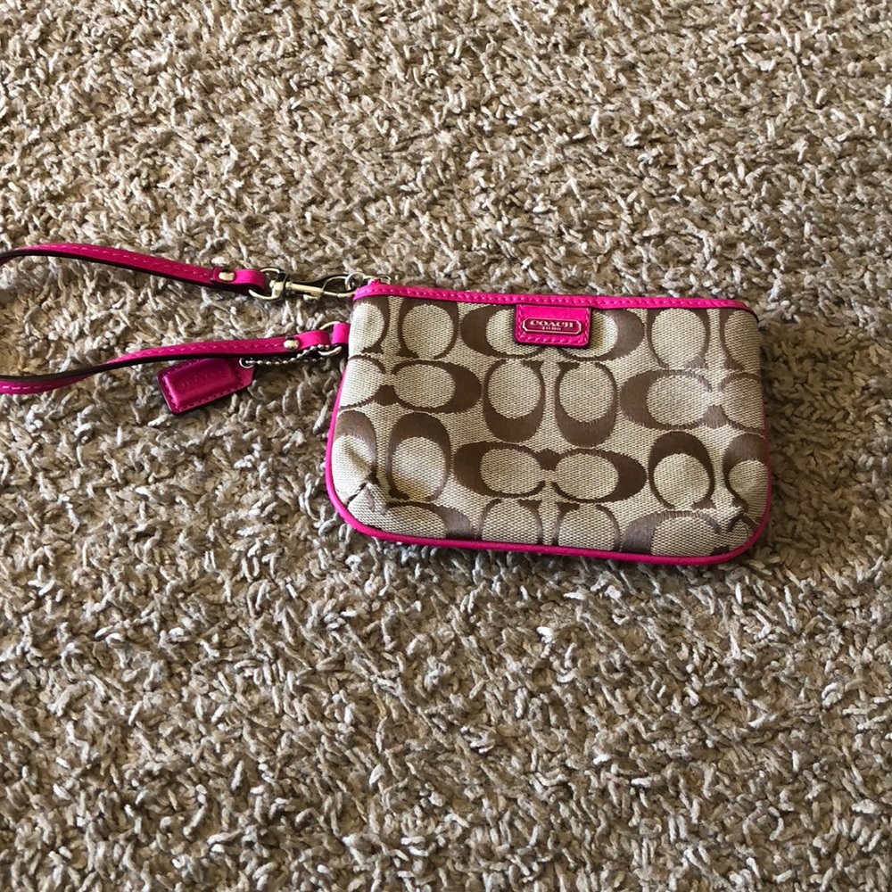 Small coach wristlet light brown and pink